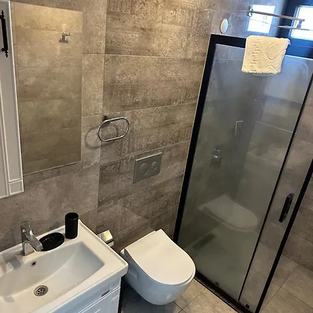 Apartment Azra 3 Kisilik Havuzlu Luex Fethiye